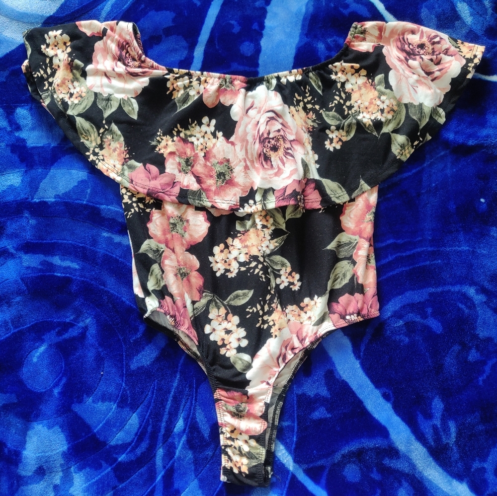 Onesie flower top